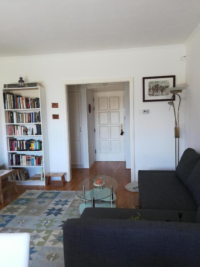 Homy Apartment in Buda, with safe garage&terrace Budapest Bagian luar foto