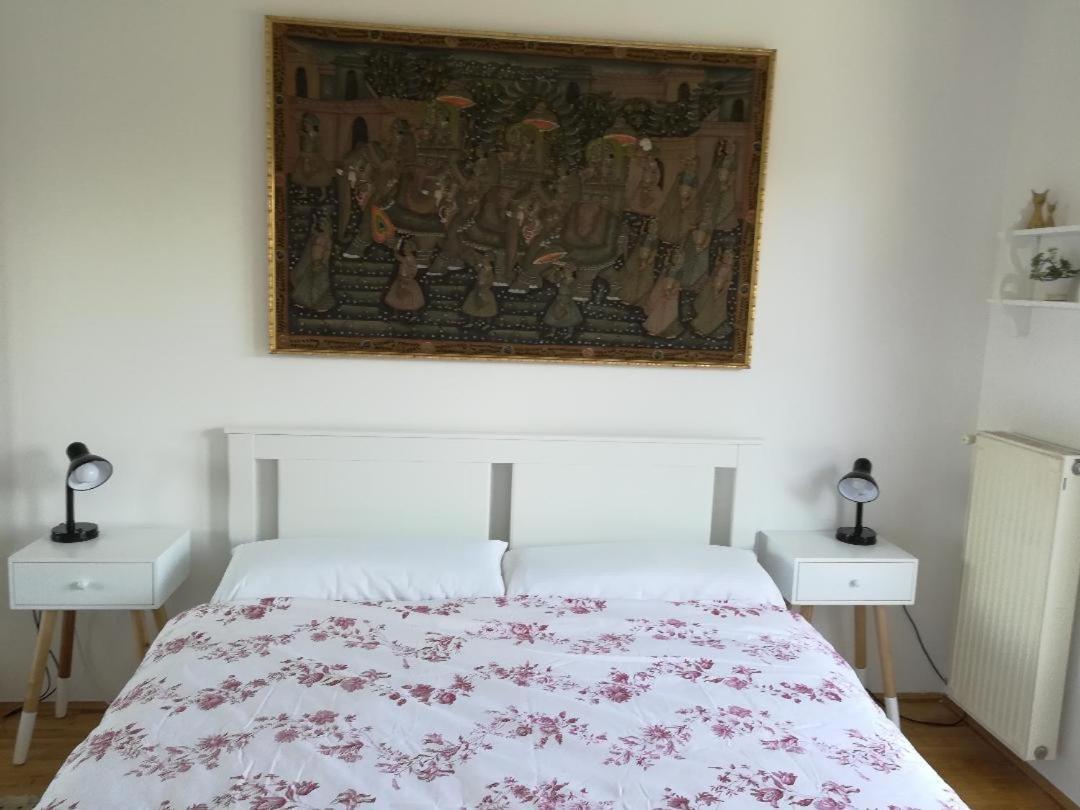 Homy Apartment in Buda, with safe garage&terrace Budapest Bagian luar foto